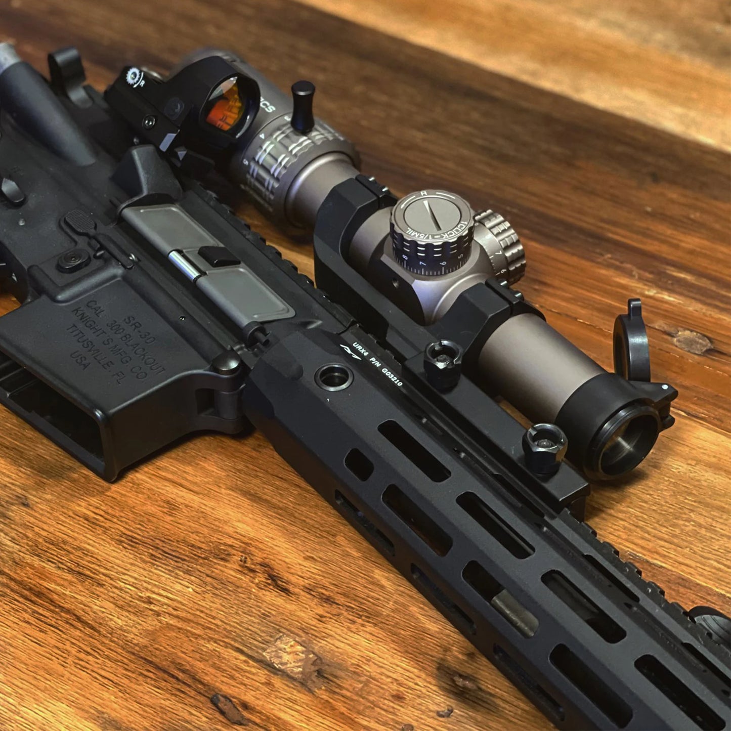 Vector Optics S6 1-6x24 SFP Riflescope With Red Green Illumination